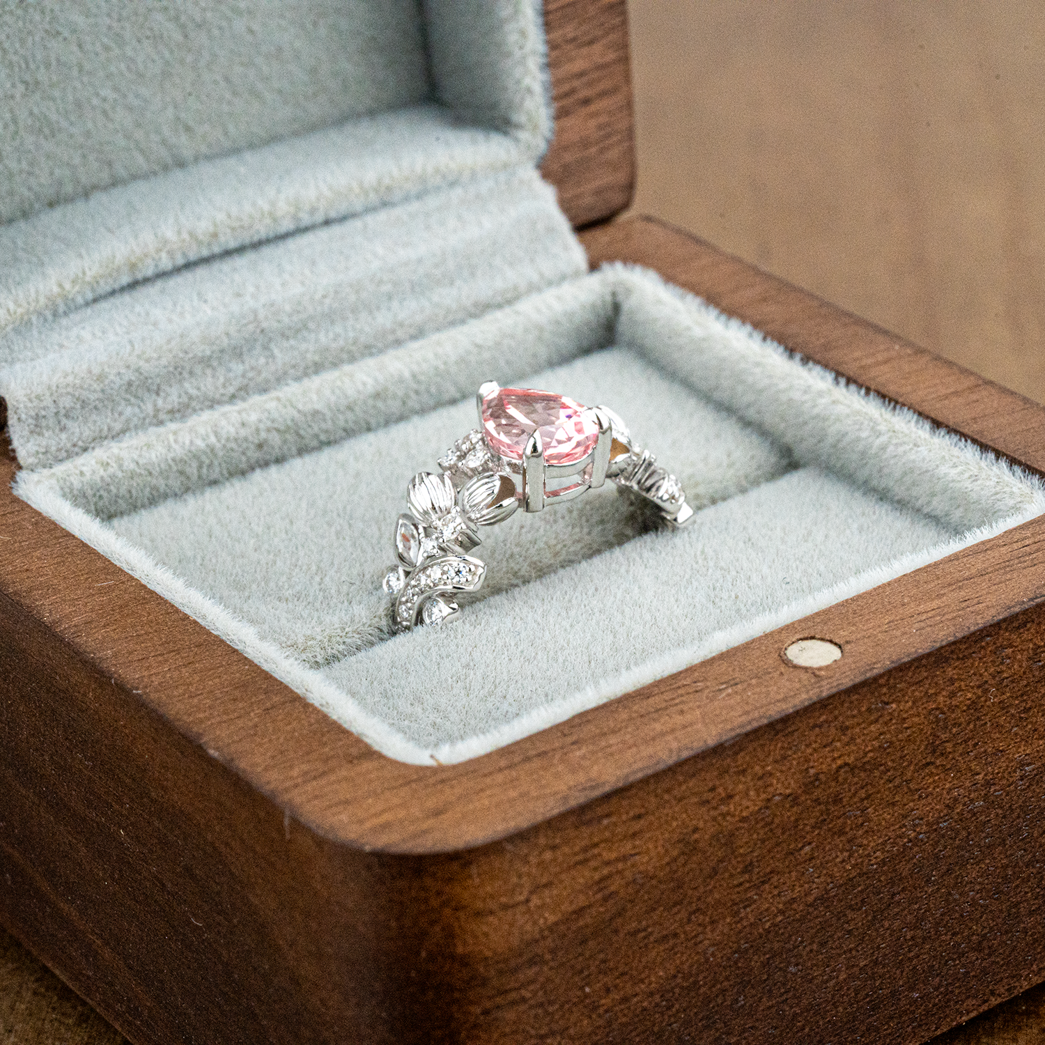 LUMINA - Pear-Shaped Padparadscha Leaf White Gold Ring with Nature-Inspired Design
