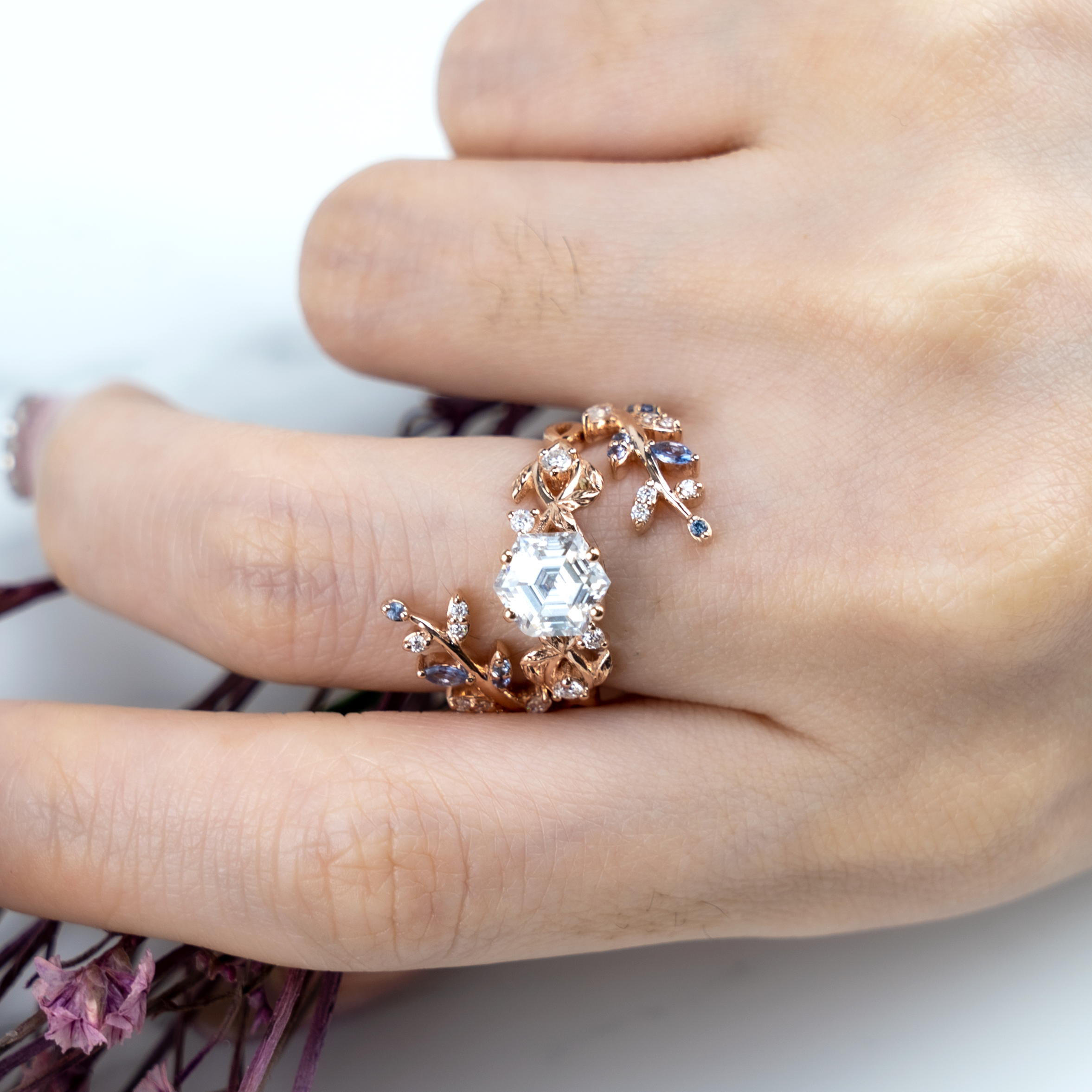 Beautiful Hexagon Moissanite Ring Set for Nature Inspired Style, Leaf Ring Included