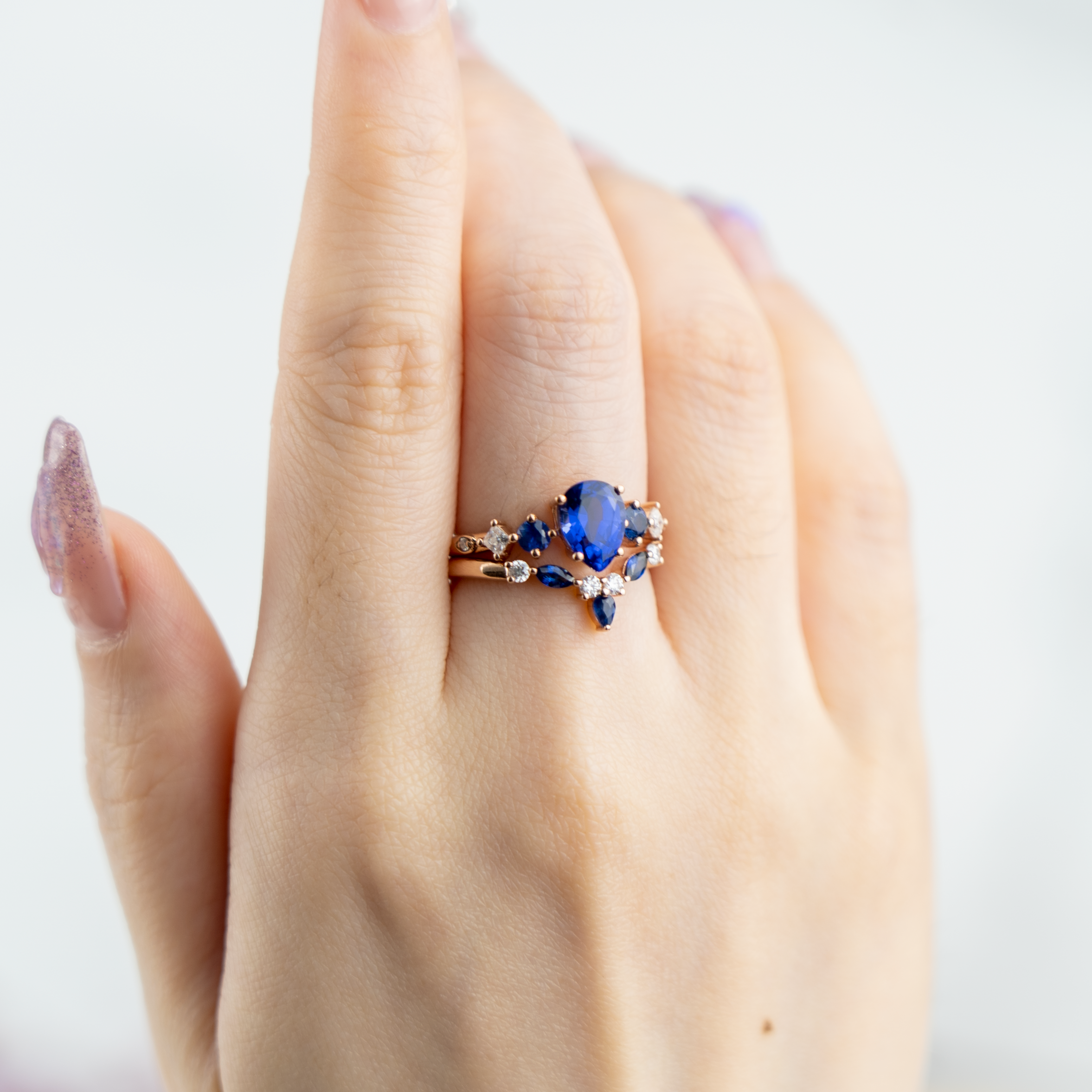 Luxurious Lab Pear Sapphire With Moissanite Ring Set.