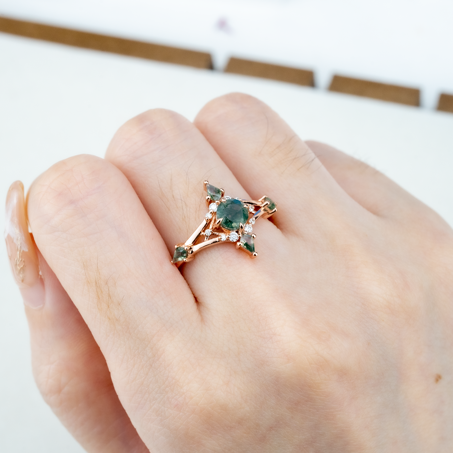Stunning Unique Design Jewelry with Round Moss Agate Ring