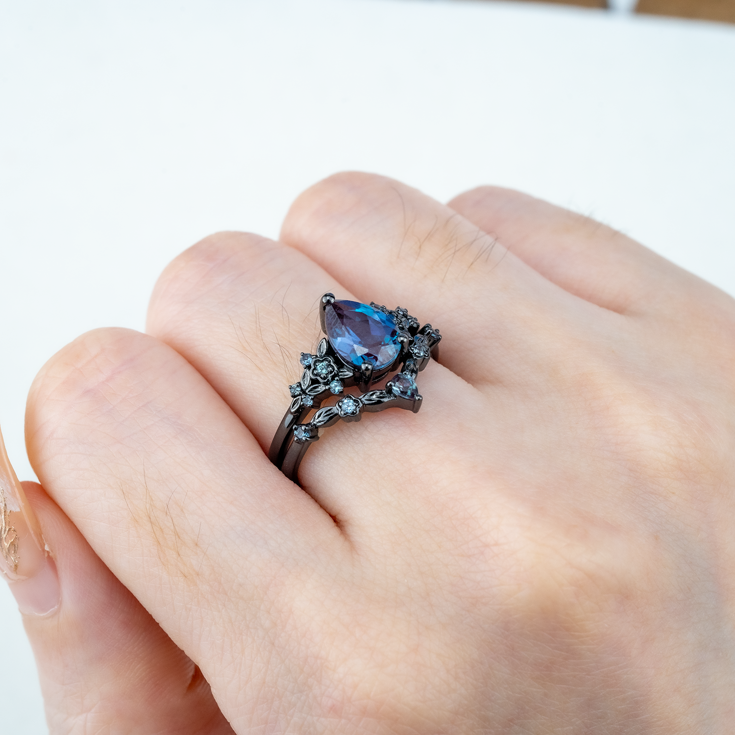 Botanical Elegance -Pear Cut Lab Alexandrite Black Gold Engagement Ring Set Floral Ring