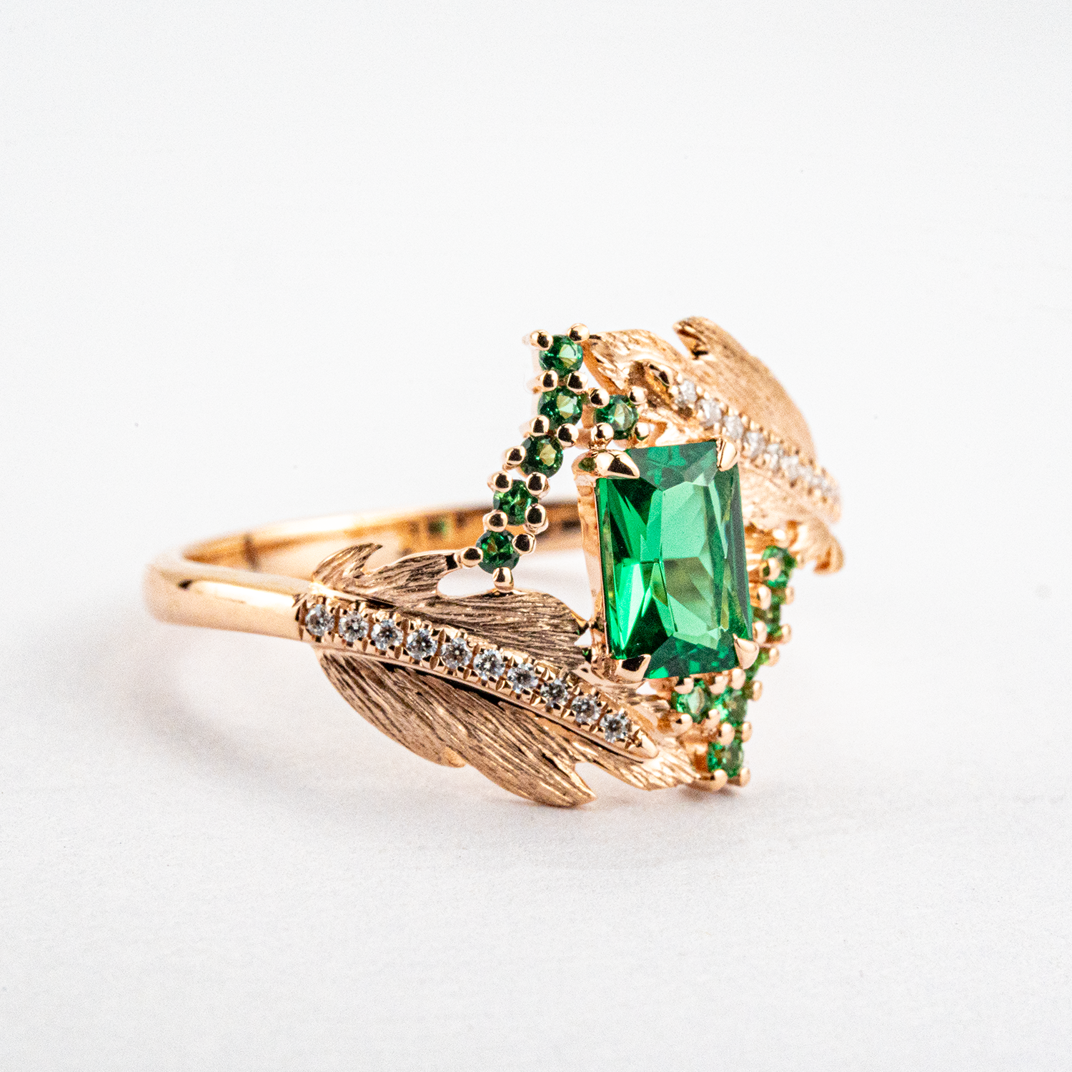 Luxurious Cultivated Emerald Leaf Textured Rose Gold Engagement Ring floral Ring