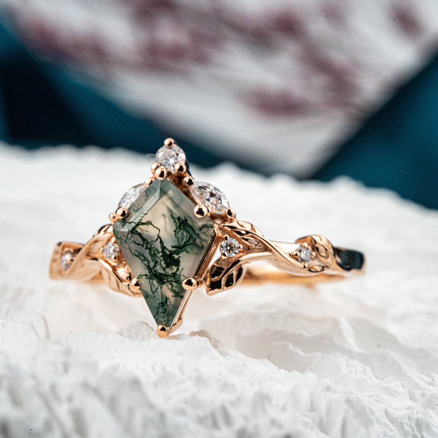 Kite Moss Agate Bridal jewelry Dainty engagement rings Floral Ring Leaf Ring