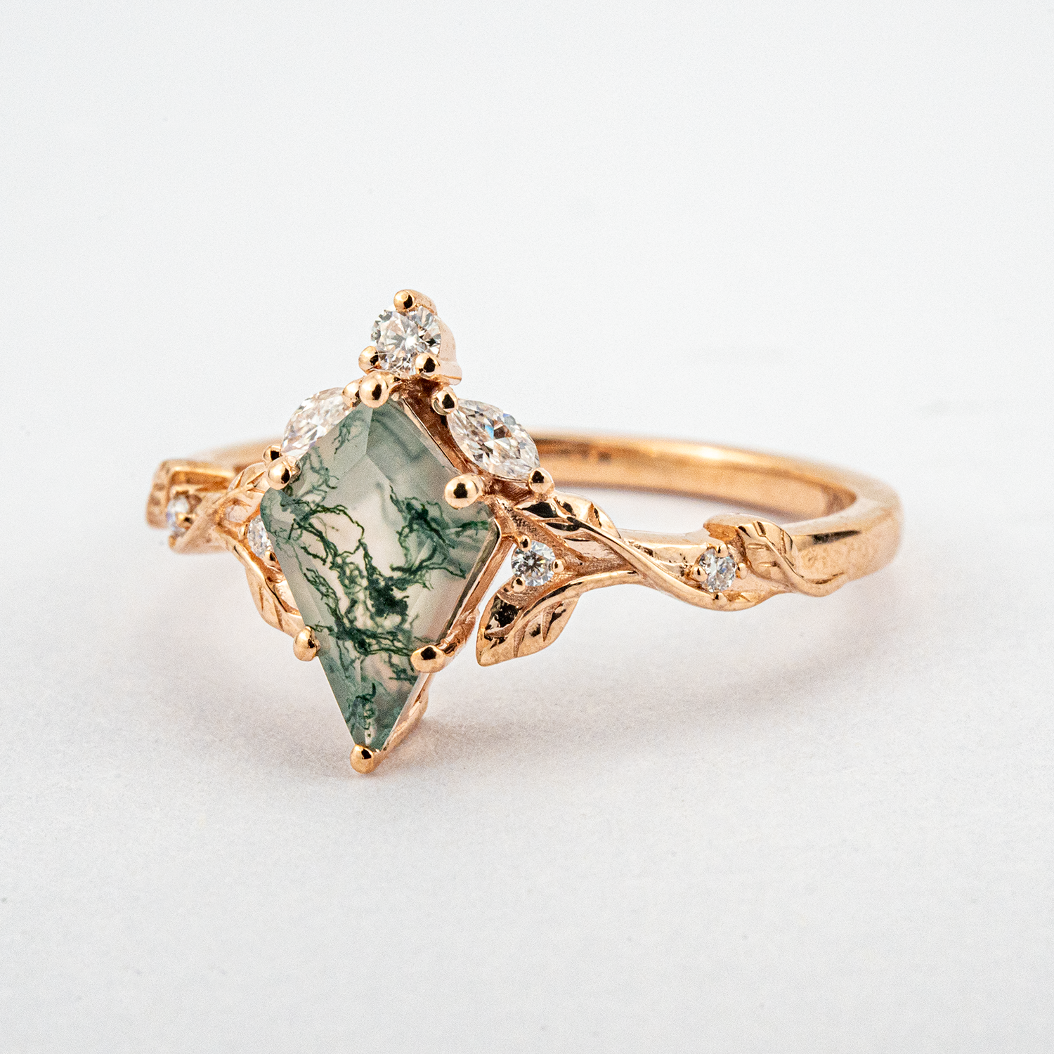 Kite Moss Agate Bridal jewelry Dainty engagement rings Floral Ring Leaf Ring