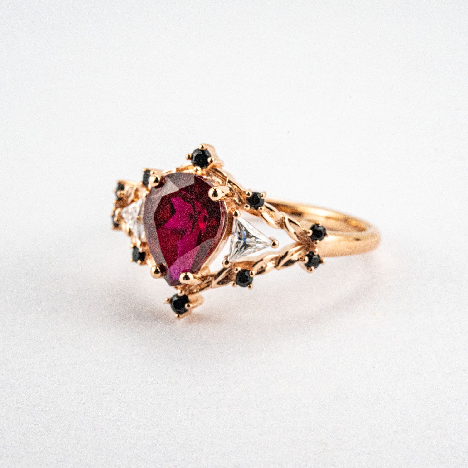 Three-Stone Unique Pear Shaped Garnet Rose Gold Ring with Moissanite&Black Onyx Engagement Ring