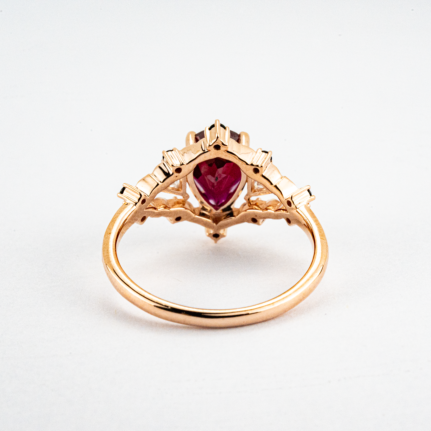 Three-Stone Unique Pear Shaped Garnet Rose Gold Ring with Moissanite&Black Onyx Engagement Ring