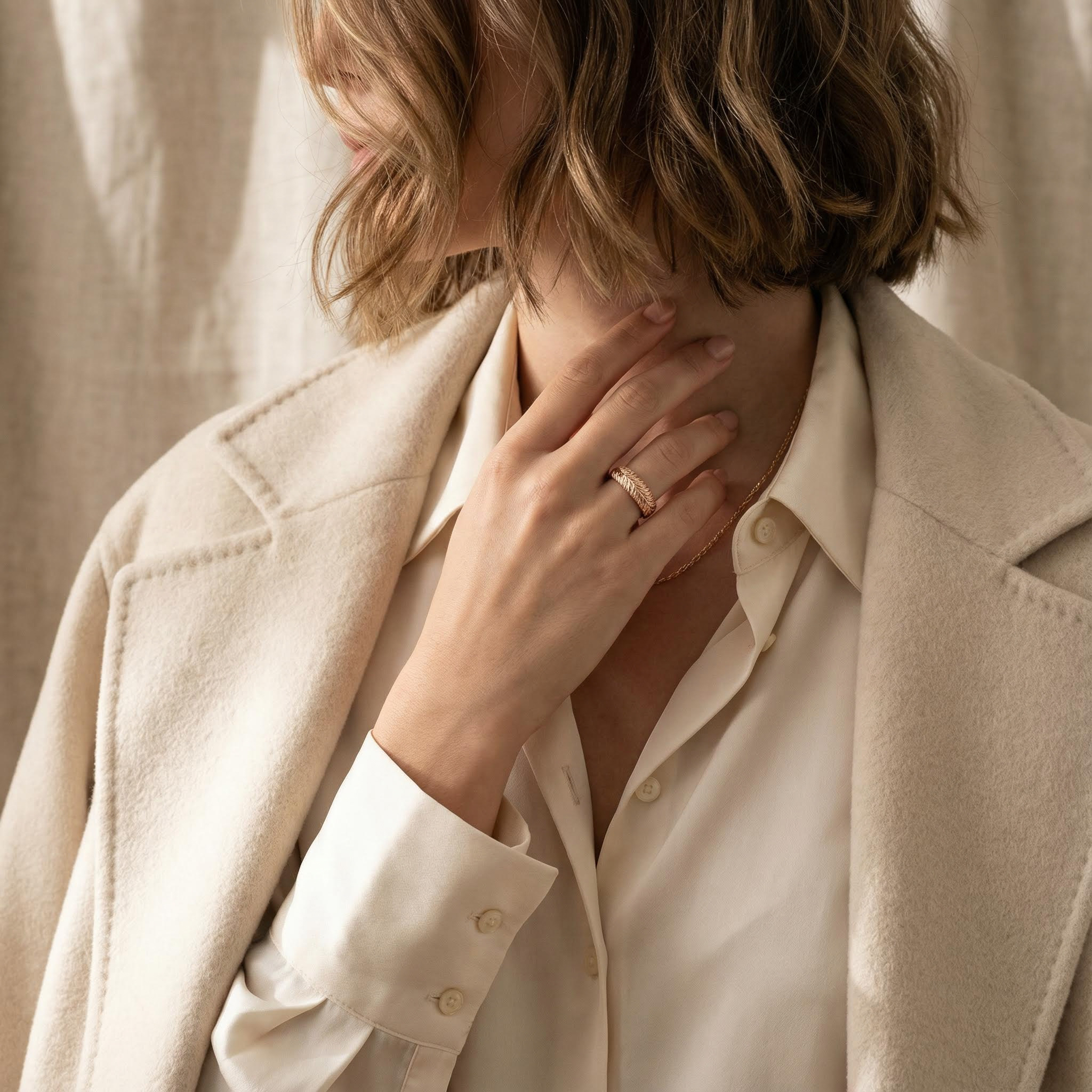 Botanical Elegance - Rose Gold Band with Unique Leaf Texture Ring Nature-Inspired Design