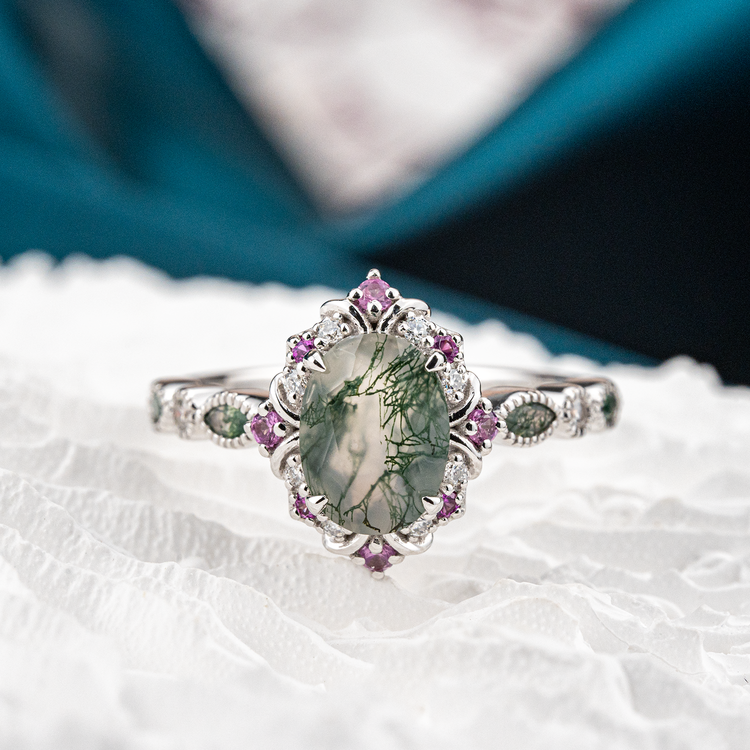 The Natural Elegance of Moss Agate: A Gemstone Inspired by Earth’s Beauty