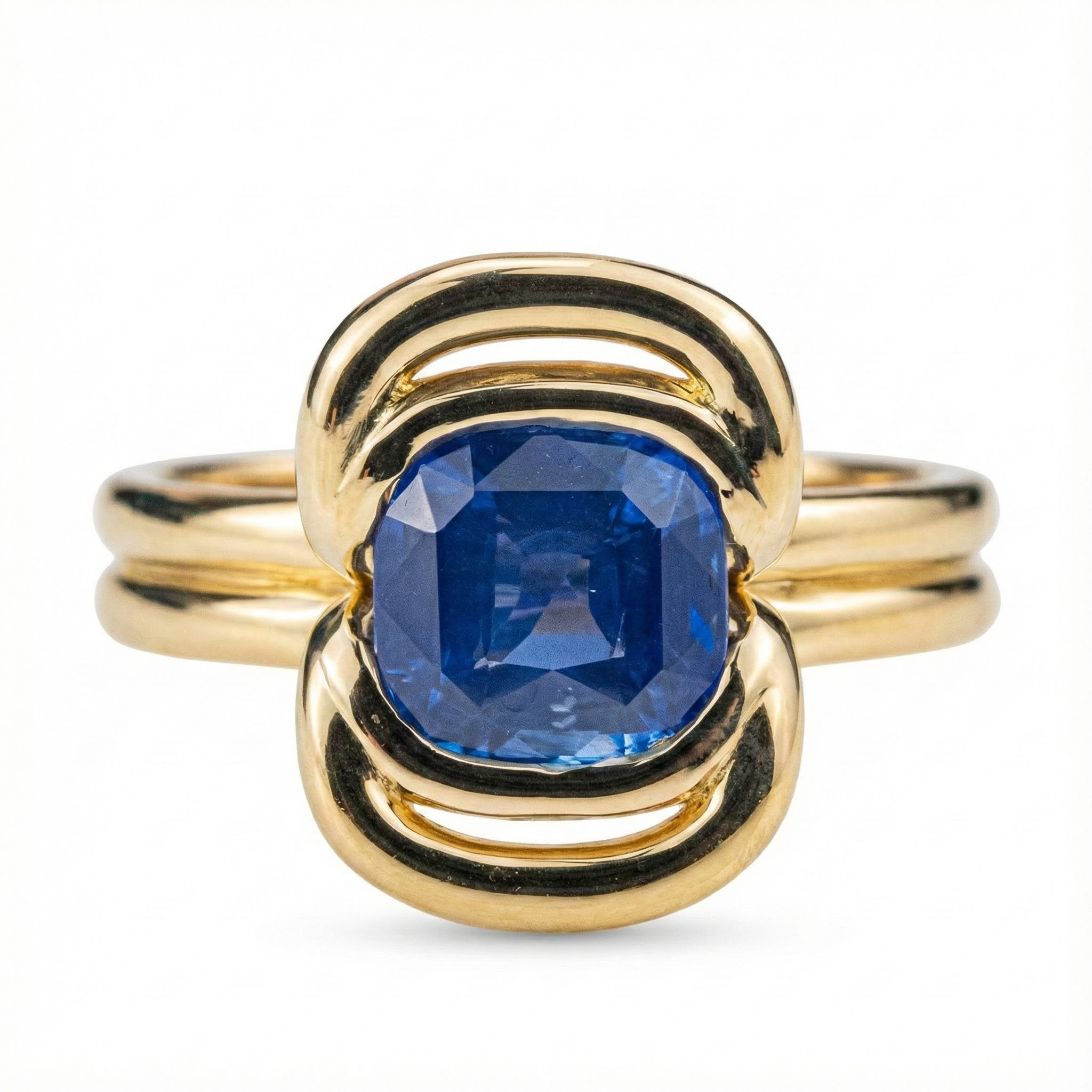 Exquisite sapphire gemstone in a unique design, perfect for an art deco ring