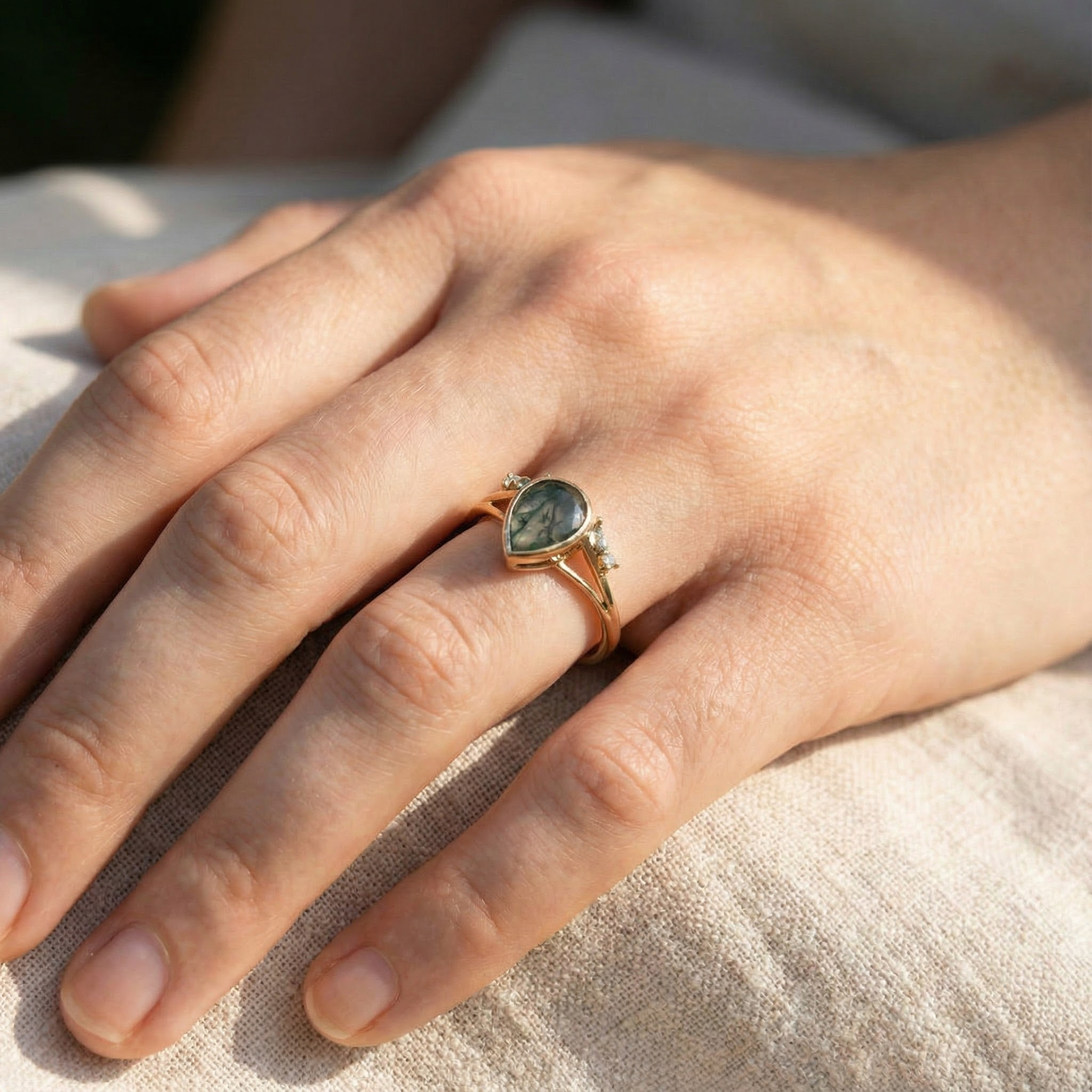 Pear Moss Agate Ring - Handcrafted Leaf Design Jewelry for Unique Style