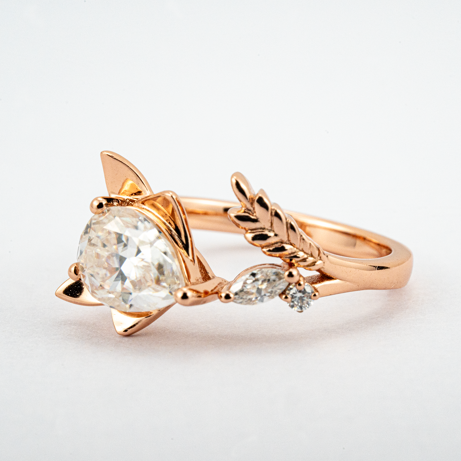 Sparkling moissanite ring - shop exquisite Fox Ring design for a unique style statement