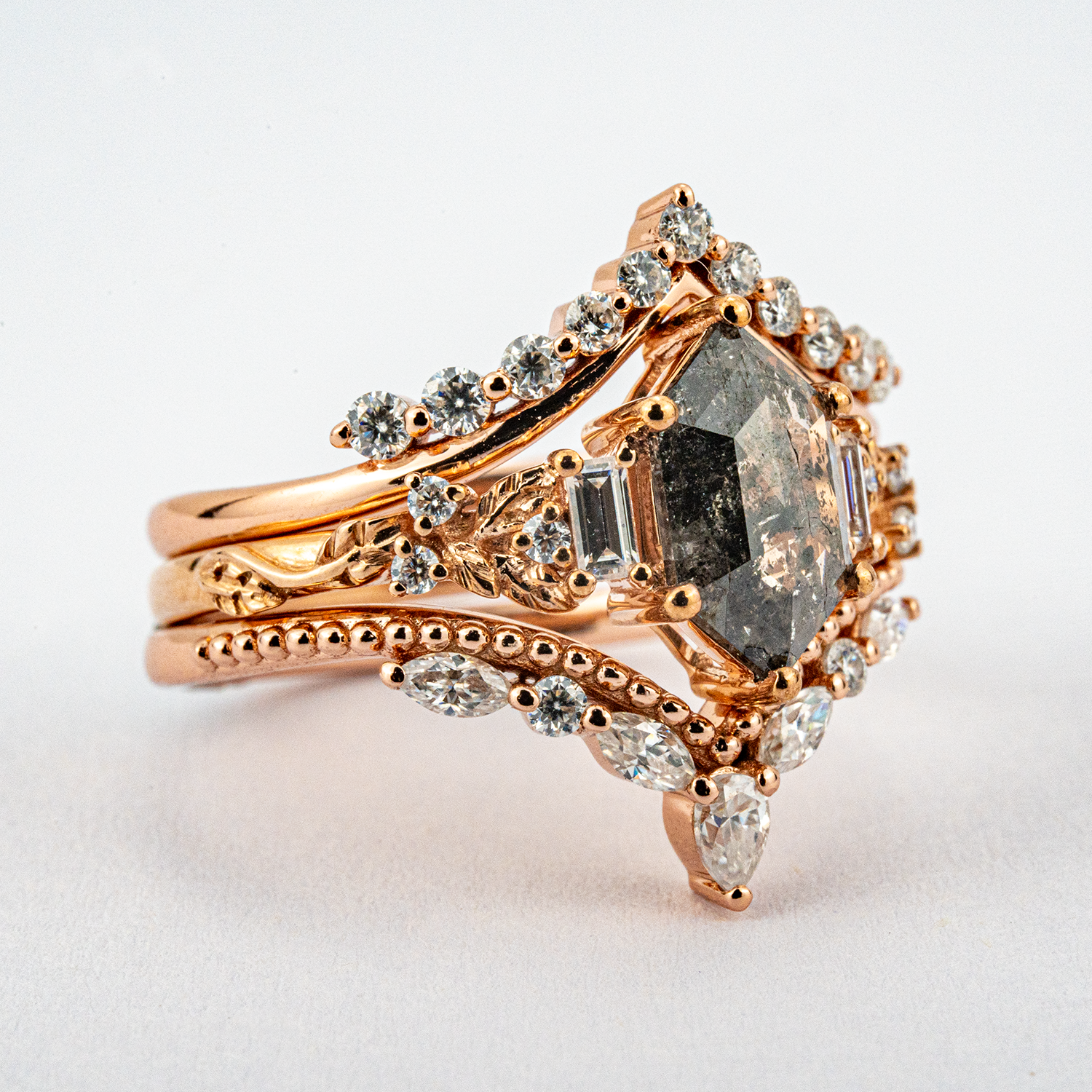 Luxurious Ring Set with Long Hexagon Salt and Pepper Diamond for Exquisite Taste