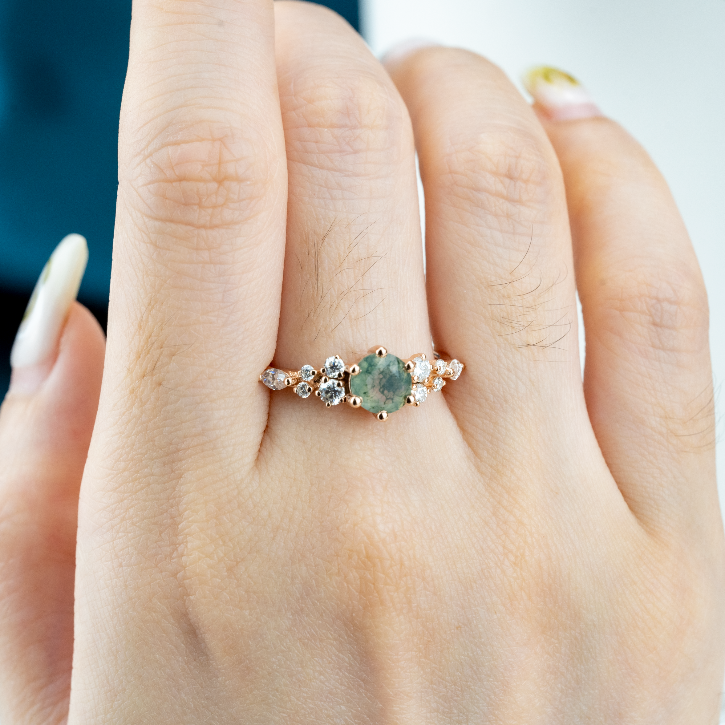 Retro Style Round Moss Agate Rose Gold Ring - Perfect choice for an elegant vintage-inspired engagement piece