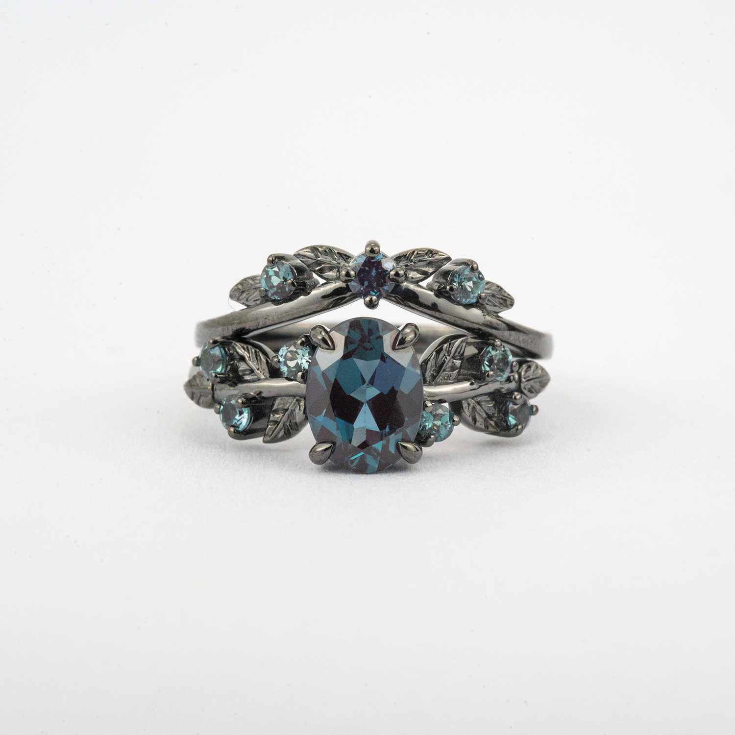 ELEVA - Oval Cultivated Alexandrite Black Gold Leaf Ring Set Black Gold Engagement