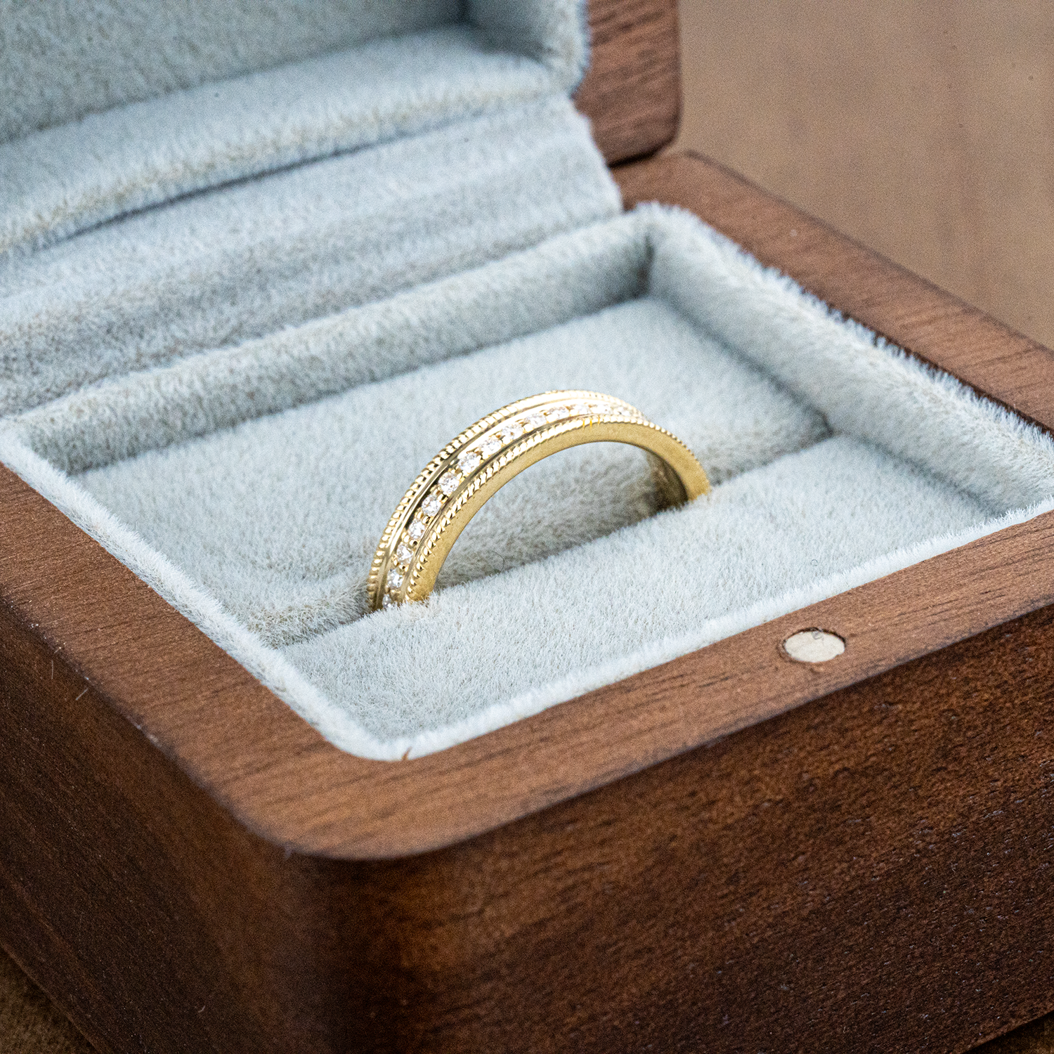 FLUXIS - Yellow Gold Moissanite Vintage Engagement Ring Classic Style Wedding Ring