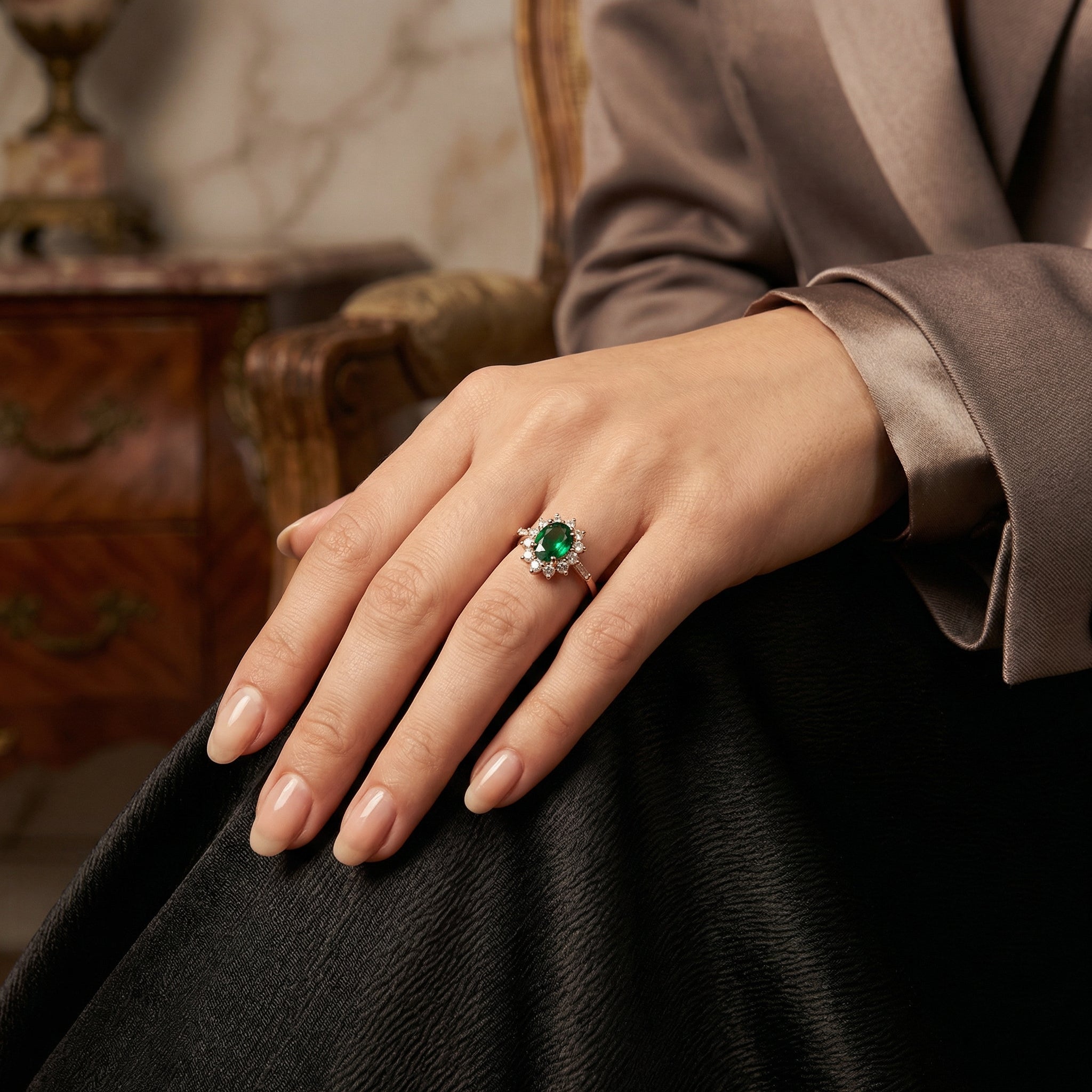Detailed view of Oval Emerald Engagement Ring in Gold